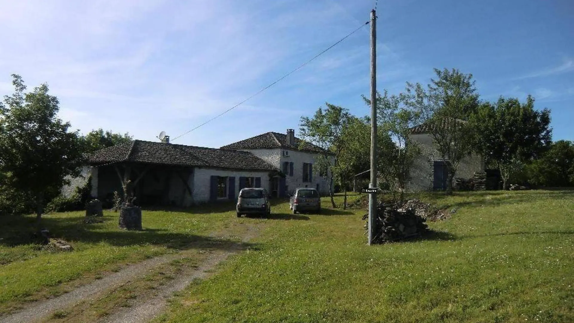 Maison De Vacances La Boissiere Fauroux 0*,